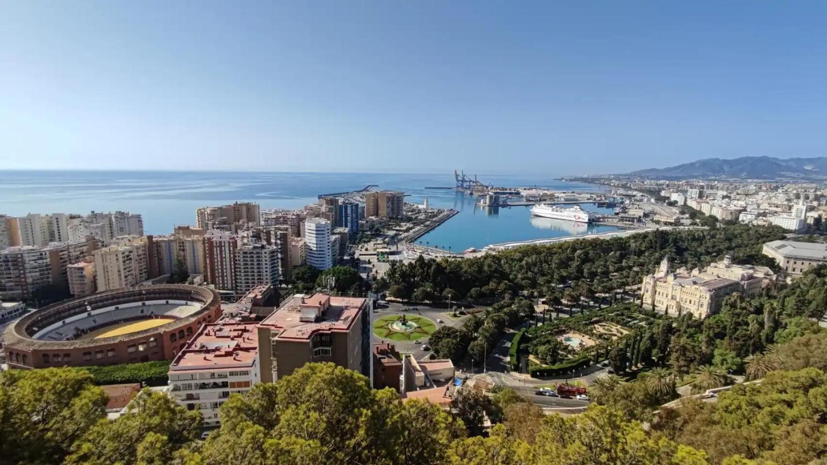 Sol Y Arte Suites Malaga Centro Dış mekan fotoğraf